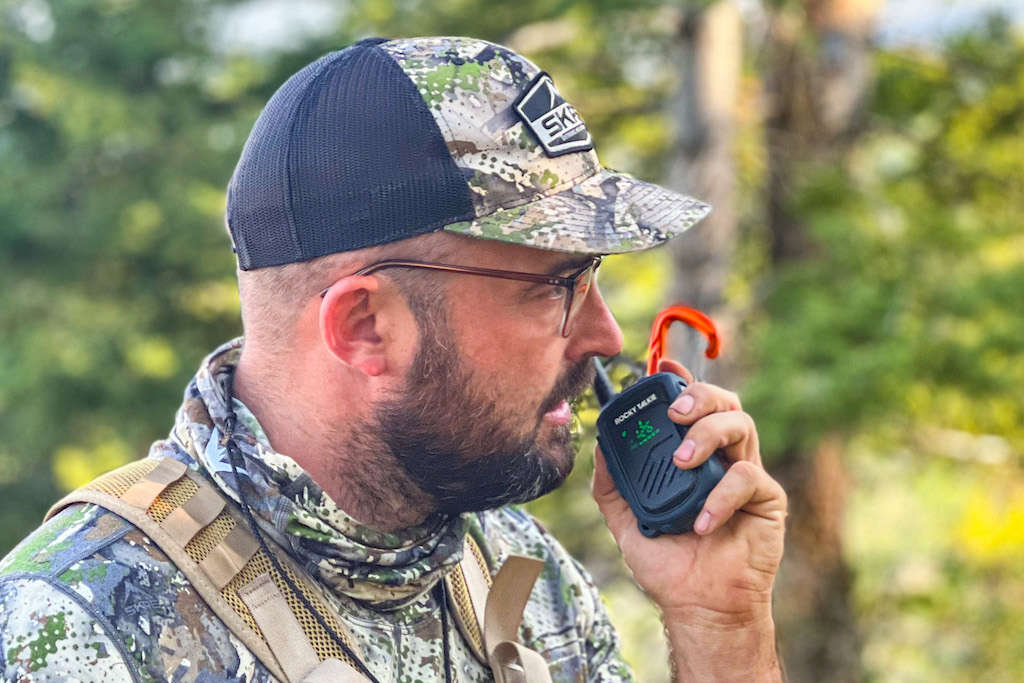 Two-Way Radio Use for Hunting: A Muddled Affair | Phone Skope